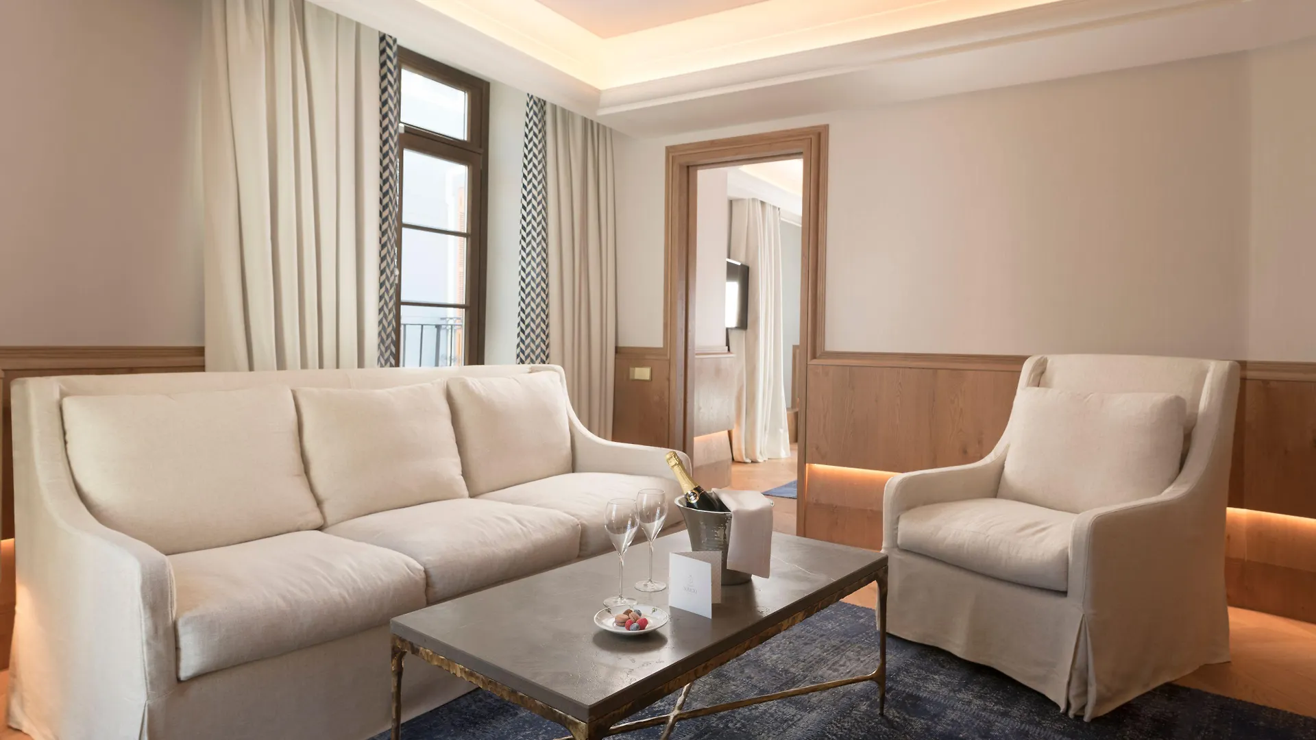 Palacio Solecio, A Small Luxury Hotel Of The World Малага