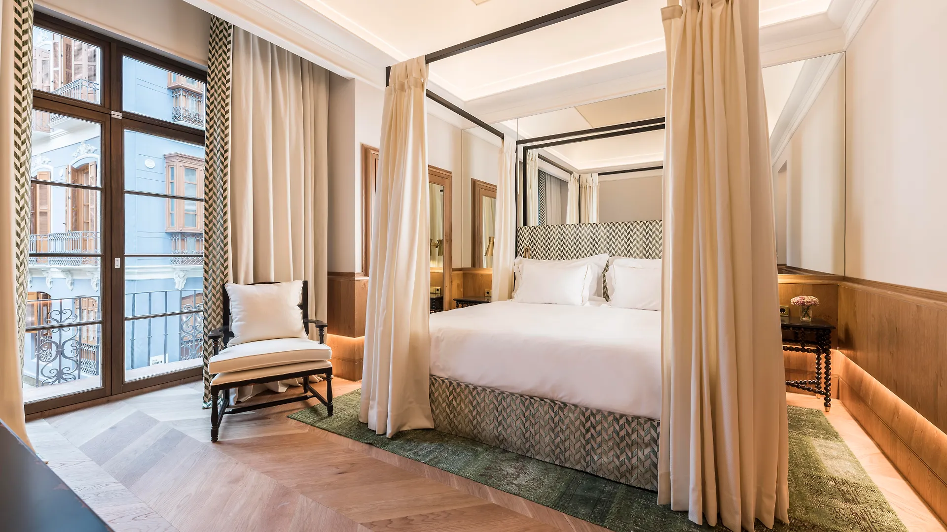 Palacio Solecio, A Small Luxury Hotel Of The World Малага